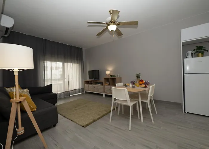 Casa Limao - Senhora Da Rocha, Algarve Porches